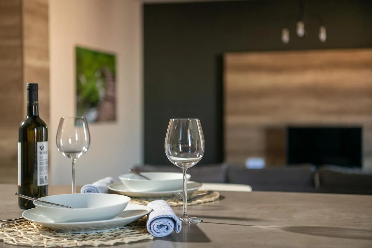 Amala Apartment Pula